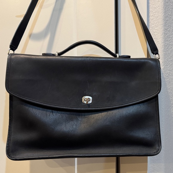 Coach Handbags - Elegant Black Leather Coach Bag